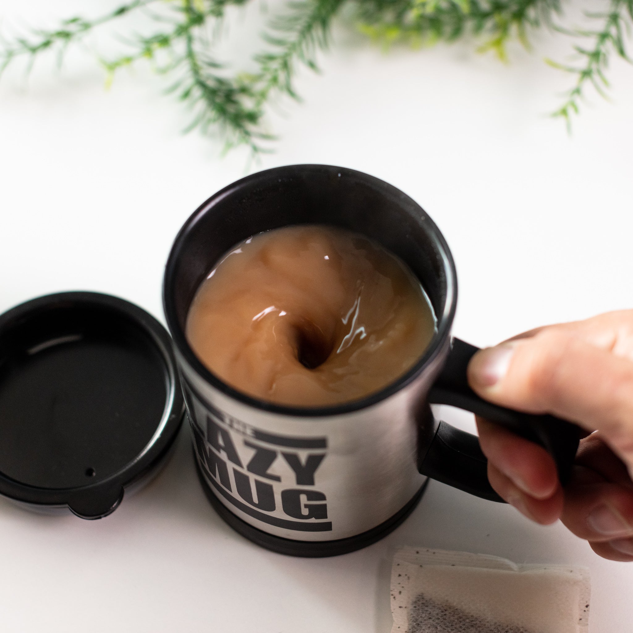 Self Stirring Lazy Mug