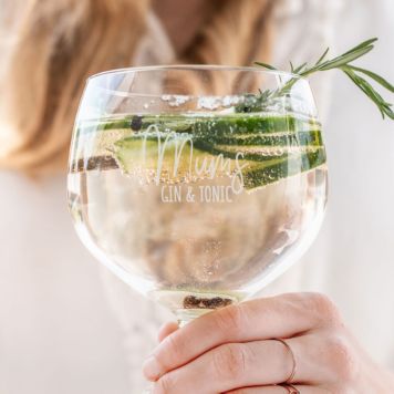 Personalised gin glass with text