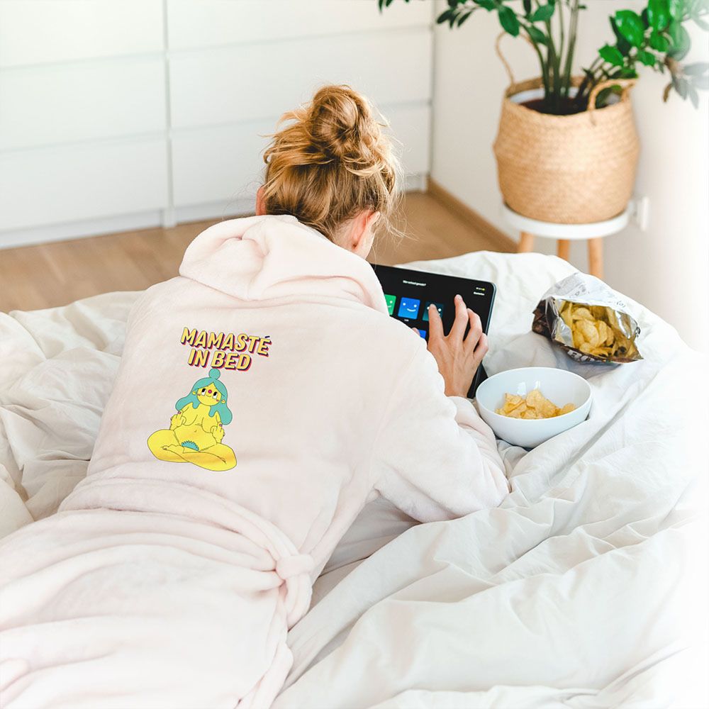 Mamaste in Bed Bathrobe