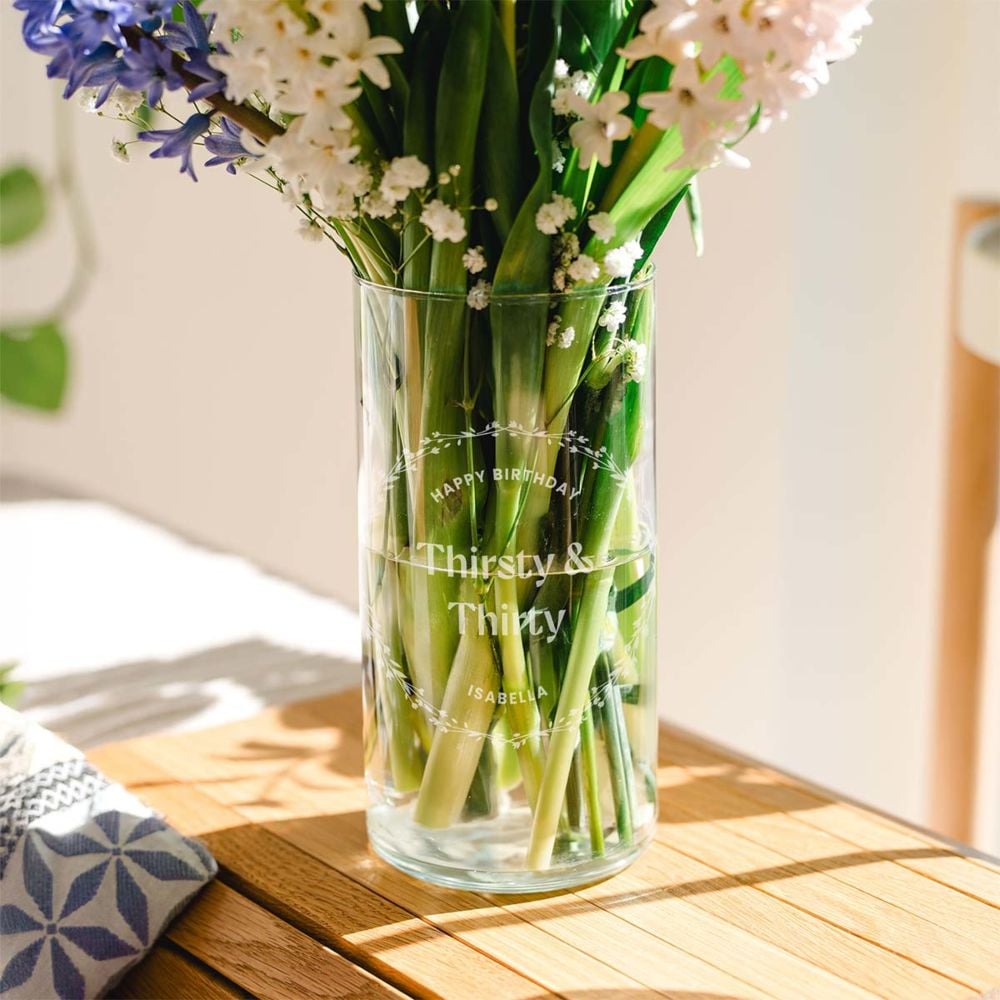 Personalised Vase with Text and Wreath