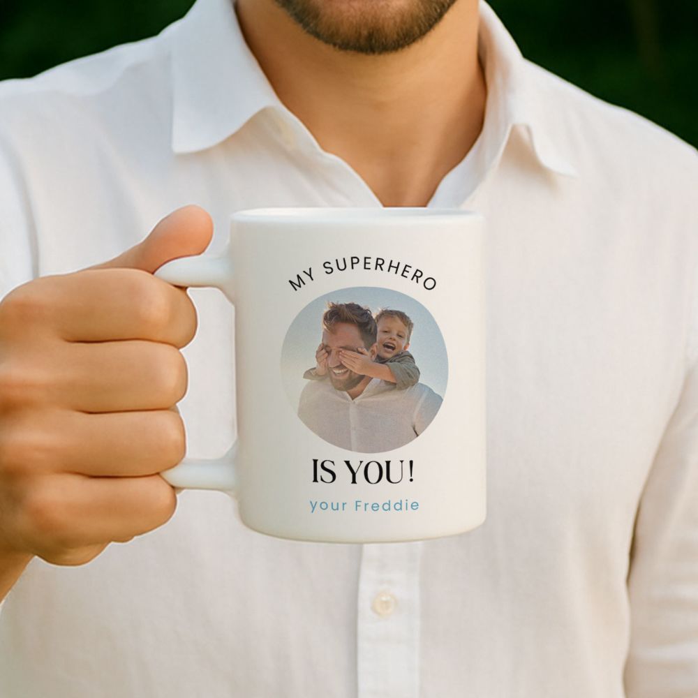 Personalisierbare Tasse mit Foto und 3 Zeilen