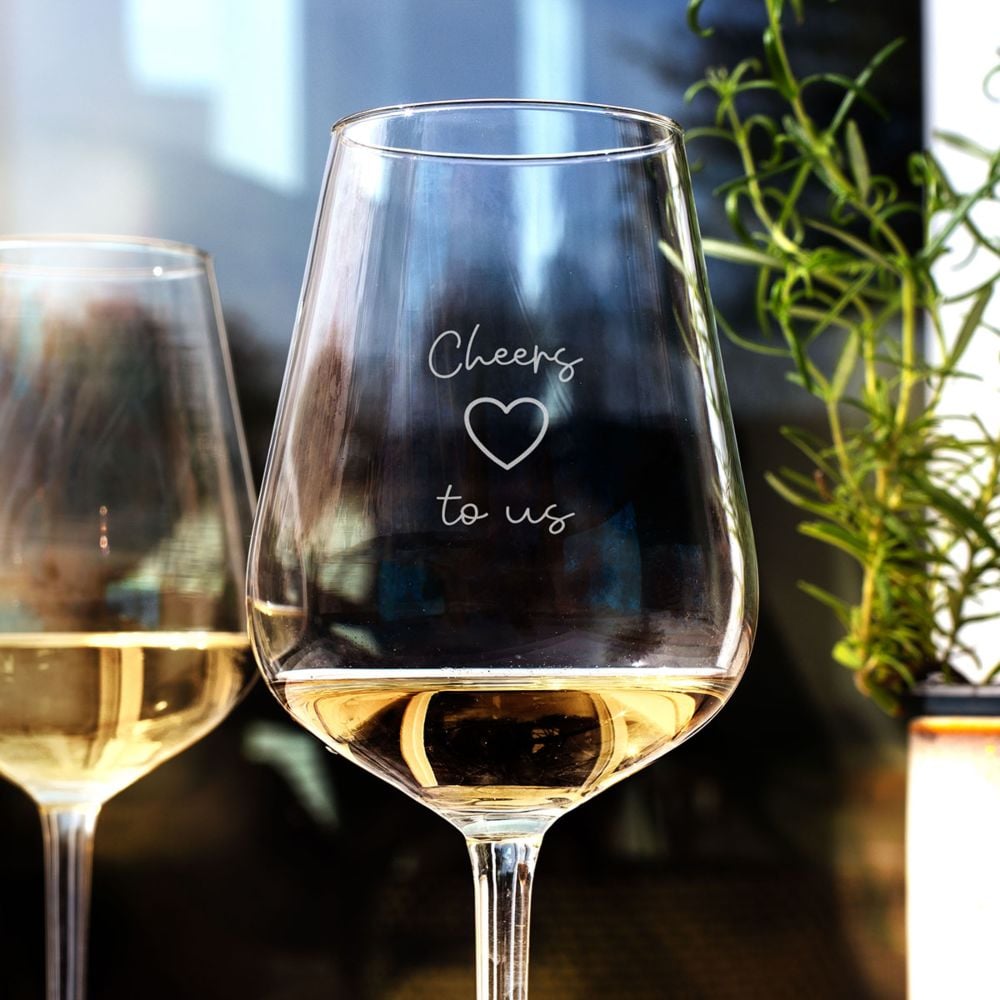 Personalised Glass With Name And Symbol