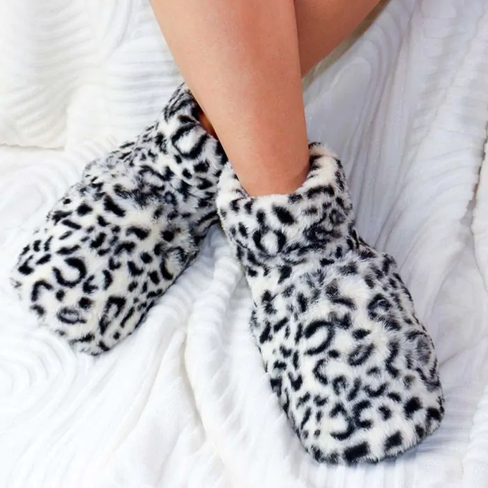 Microwavable discount booties slippers