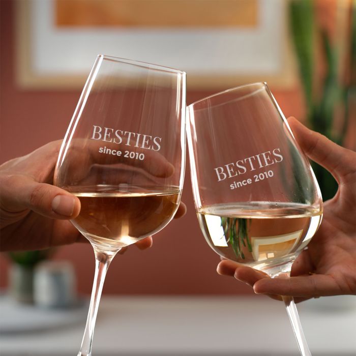 Personalised engraved wine glass 