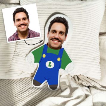Mini Me Luigi - Design