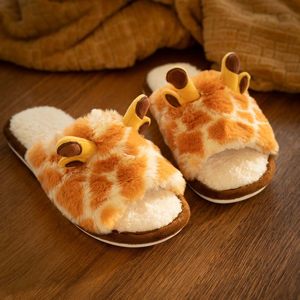 Giraffe Slippers - Size L